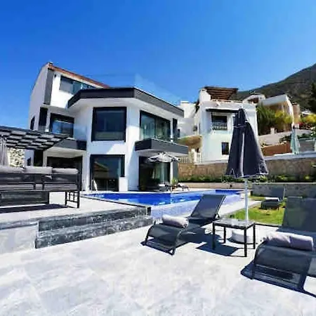 Centrally Located Luxury Villa: Alesta * Kas
