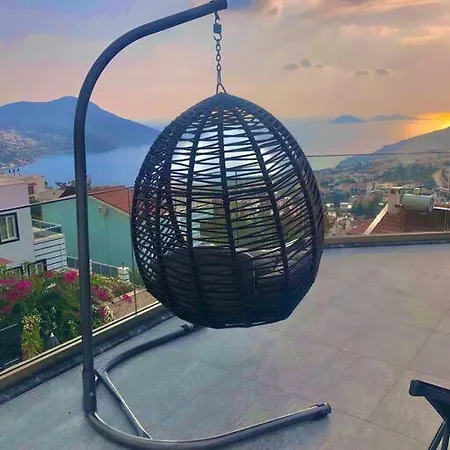 Villa Centrally Located Luxury Villa: Alesta Kas
